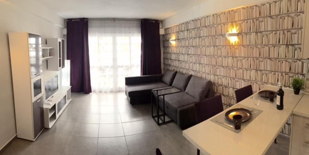 אדחה Apartment Avenida Ernesto Sarti 10 מראה חיצוני תמונה