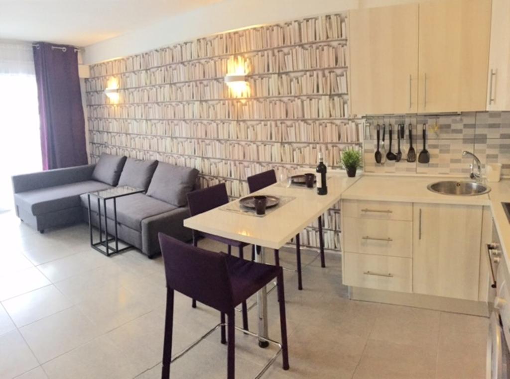 אדחה Apartment Avenida Ernesto Sarti 10 מראה חיצוני תמונה